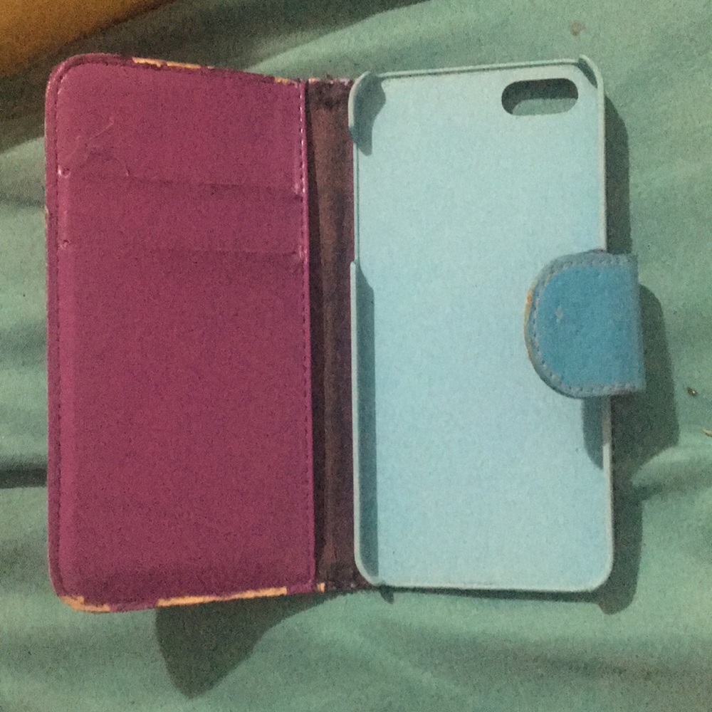 iPhone 5s wallet case